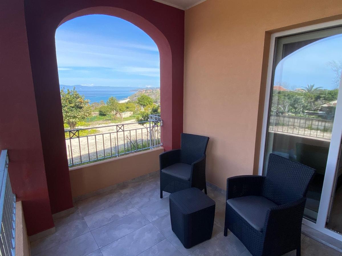 Gabriel Holidays Tropea Bagian luar foto