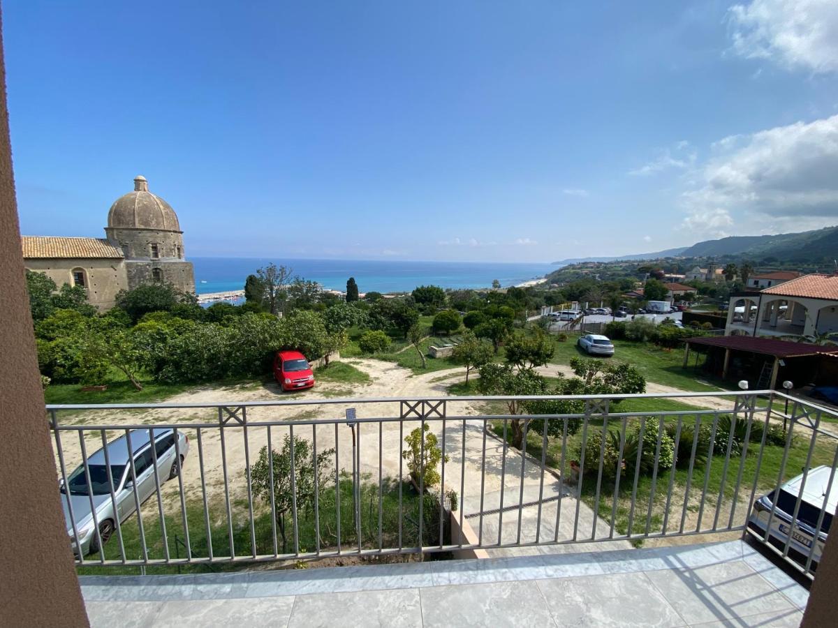 Gabriel Holidays Tropea Bagian luar foto