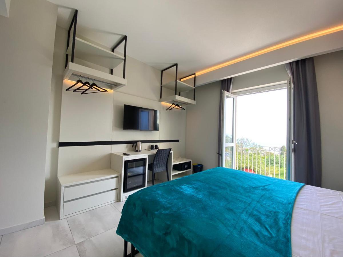 Gabriel Holidays Tropea Bagian luar foto